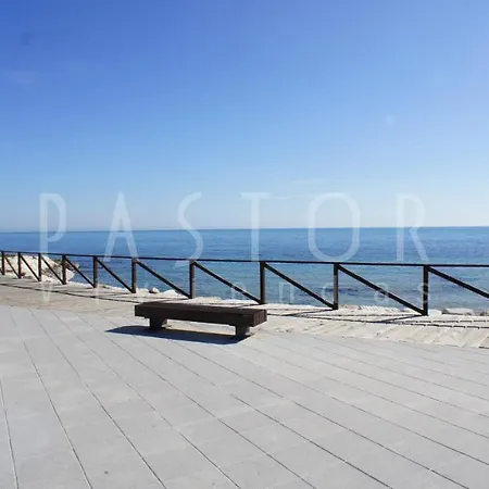 Apartment Sea Senses Pastor